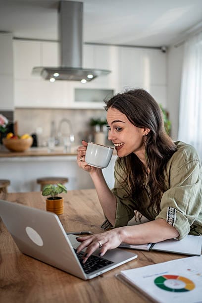 Airbnb Guest Management